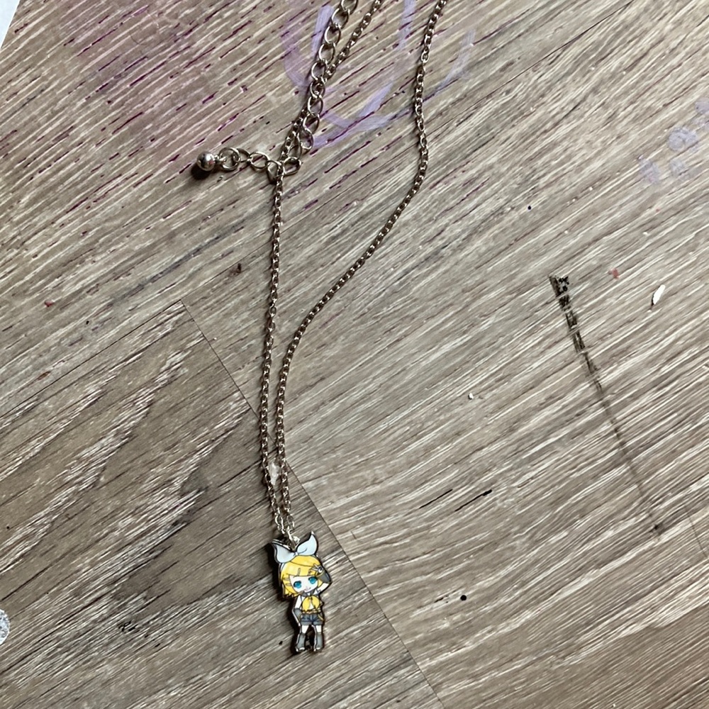 HASTUNE MIKU RIN NECKLACE SILVER HOT TOPIC